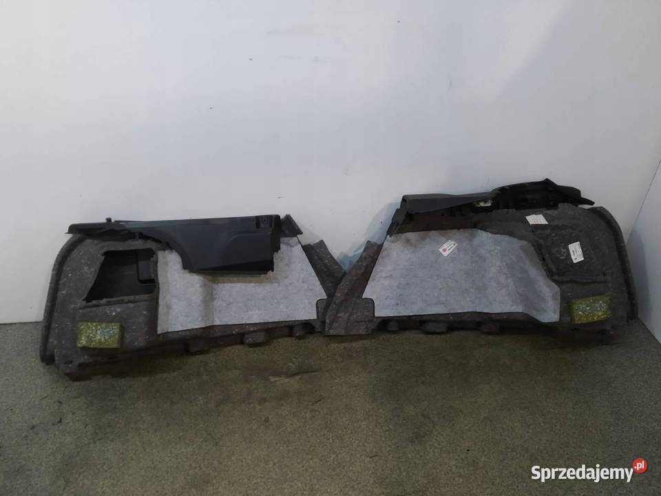 TAPICERKA BOCZEK LEWY PRAWY TYŁ BAGAŻNIKA KOMBI świętokrzyskie