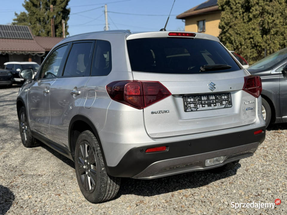 Suzuki Vitara 14 hybryda 4X4 allgrip skora radar