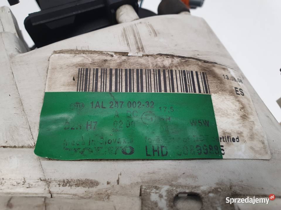 LAMPA Volvo S40 I V40 I lift Xenon PRAWY PRZÓD Rudka