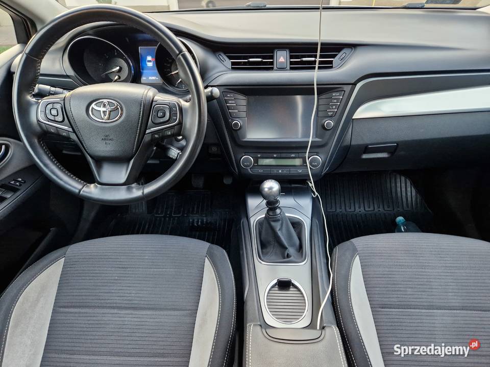 20 d4d 143 diesel Światła ful led nawigacja diesel Pińczów