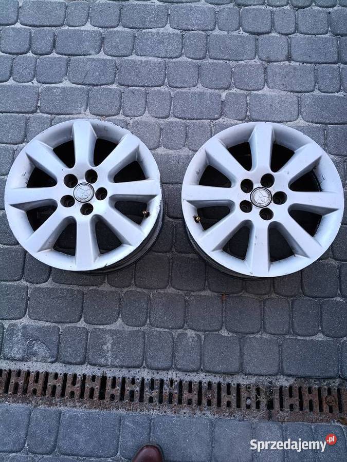 Koła aluminiowe do Toyoty Avensis Brodnica sprzedam