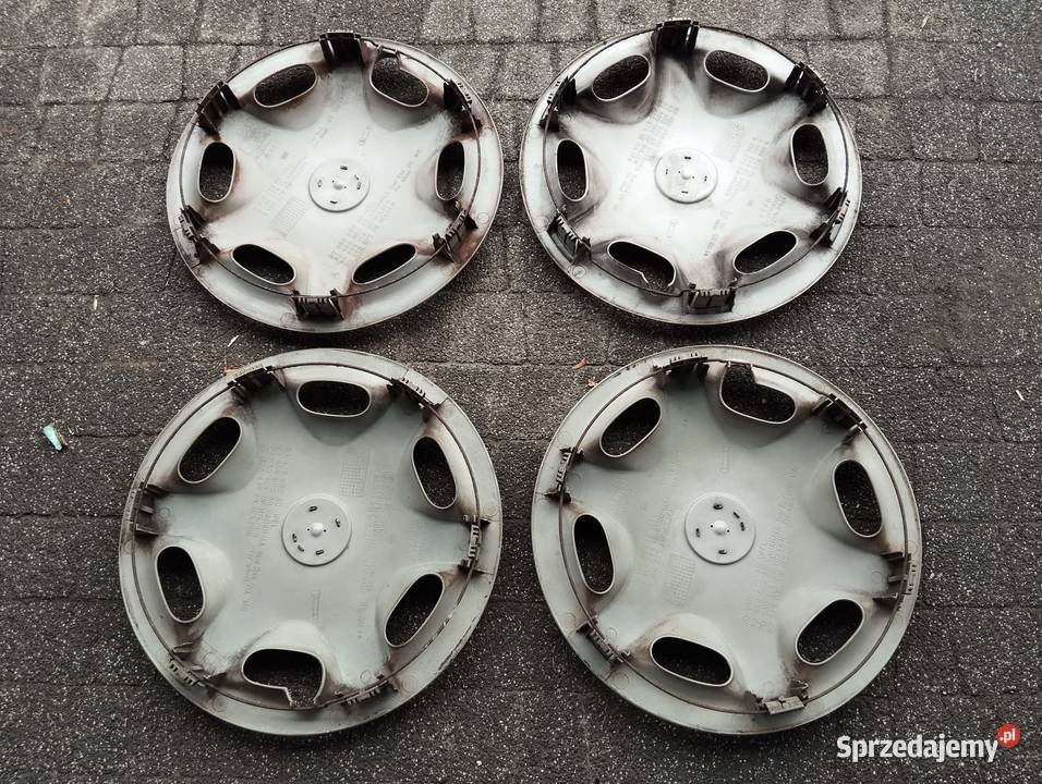 Kołpak Opel 15 90468688AQ Astra Vectra sztukę