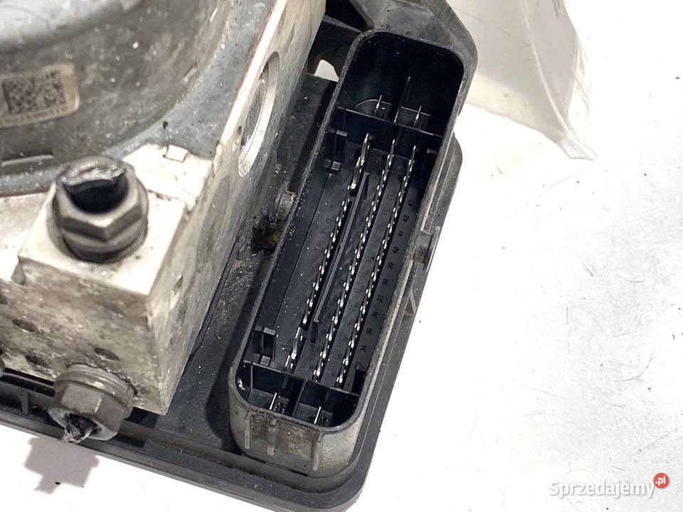 POMPA ABS VW PASSAT B8 5Q0614517BK 20 190 Układ ABS i ESP
