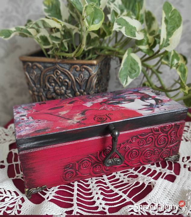 Szkatułka o tytuleKobieta jest zmienną Decoupage Rękodzieło podkarpackie Stalowa Wola