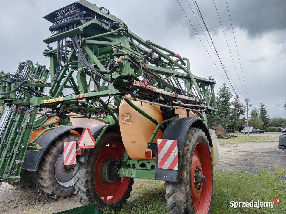 Opryskiwacz Amazone UX 4200 Special Kaleje