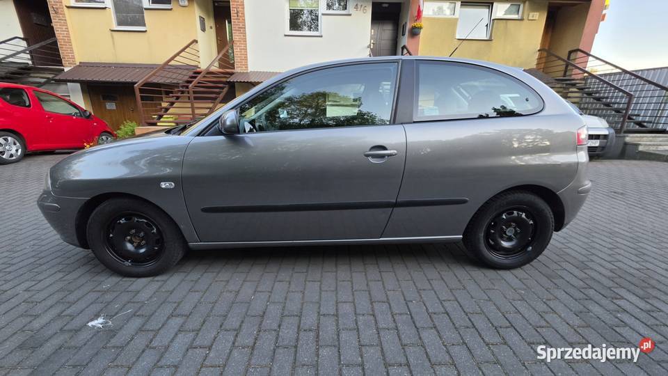 Sprzedam Seat Ibiza III 14 16V 75 3drzwiowy z 118000km Skierniewice