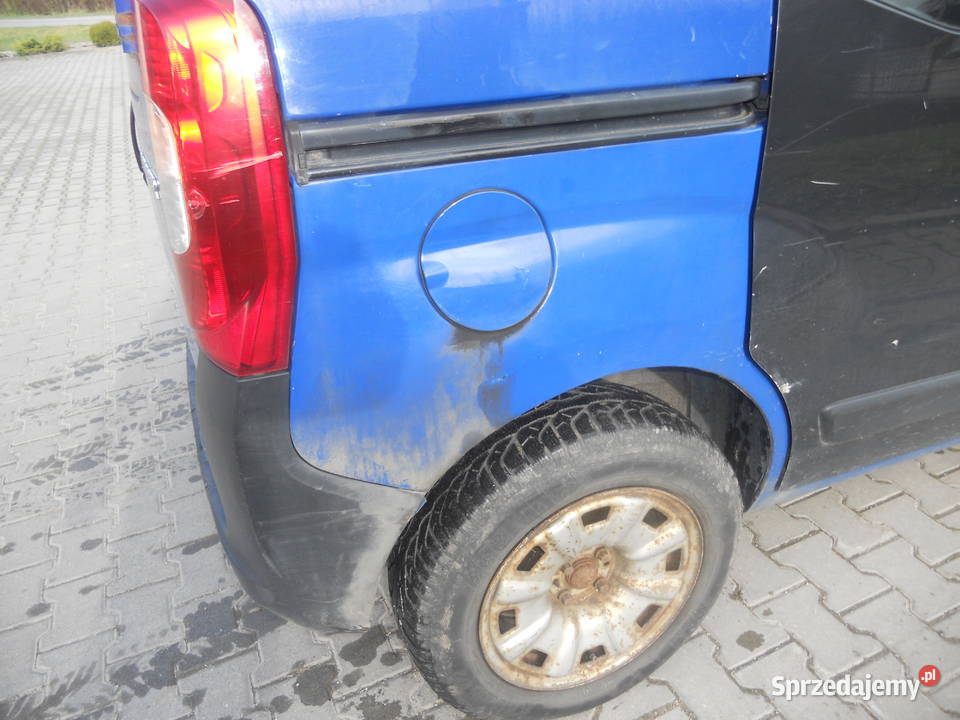 Peugeot Bipper 4 Hdi Klima osobowy Tanio uszkodzony Rzeszów