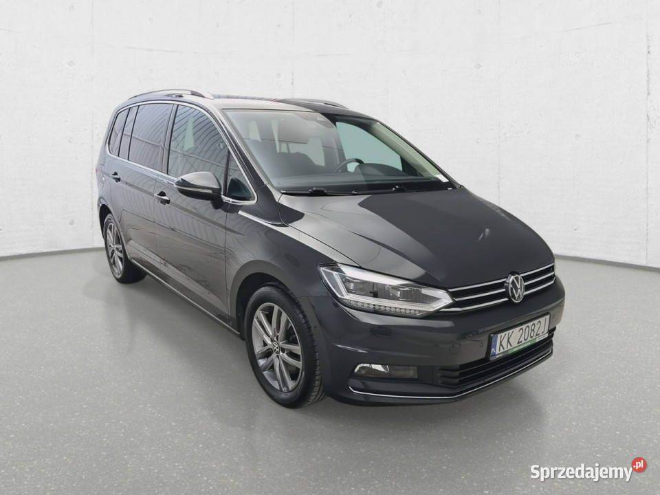 Volkswagen Touran Poleasingowe BZ III 2015 4/5 dolnośląskie Komorniki sprzedam