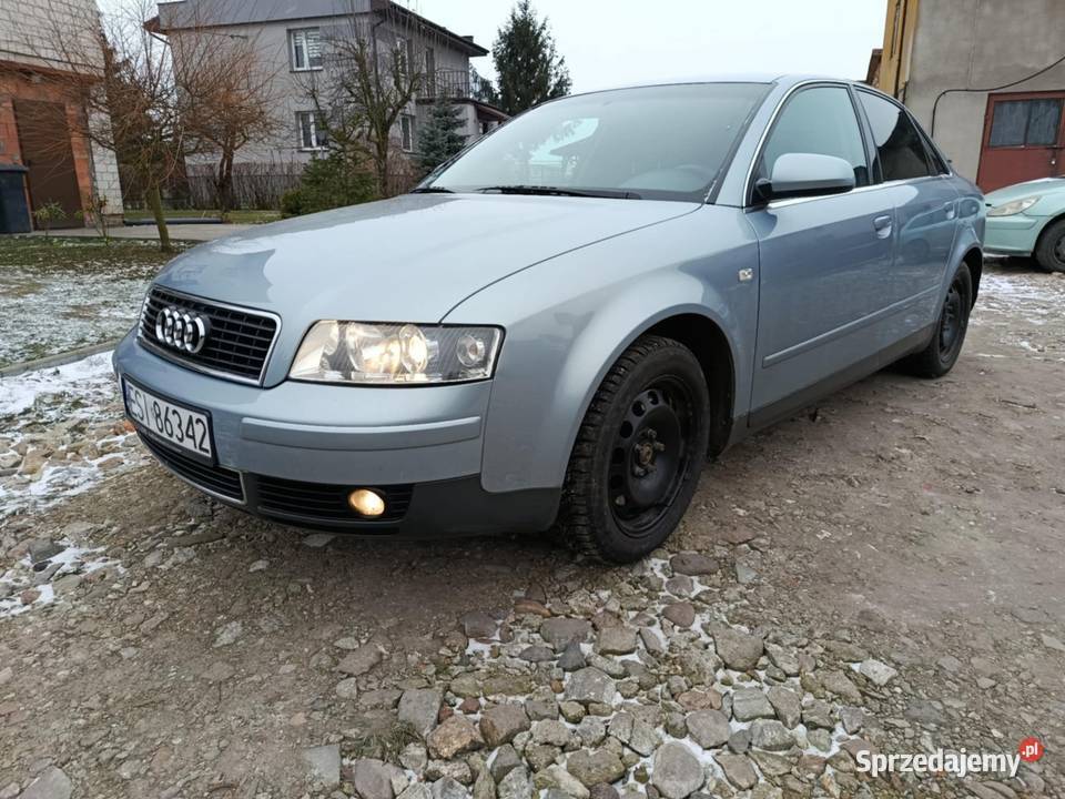 Zadbane Audi A4 B6 24 V6 BDV 2002r A4