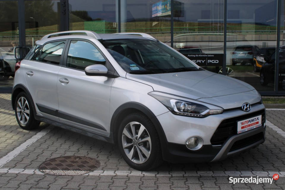 HYUNDAI i20 2017r Salon Polska Czujniki Tył Bielsko-Biała