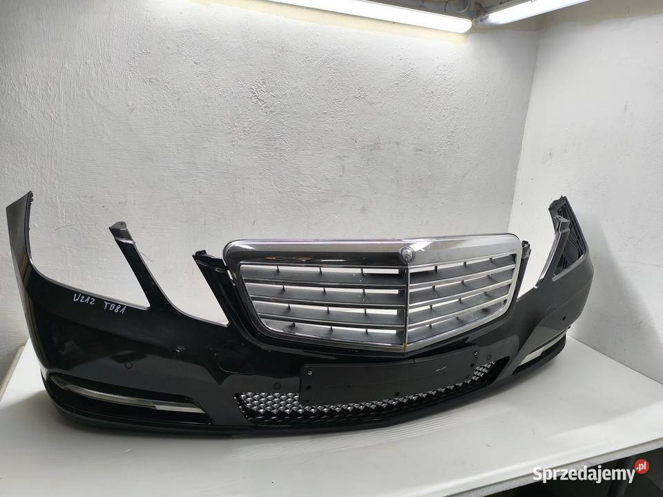 ZDERZAK PRZÓD PRZEDNI MERCEDES EKLASA W212 22 osobowe Zderzaki