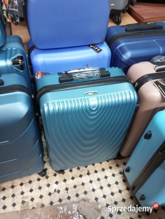 Walizki średnie na 4 kołach z abs podróżne Lublin sprzedam