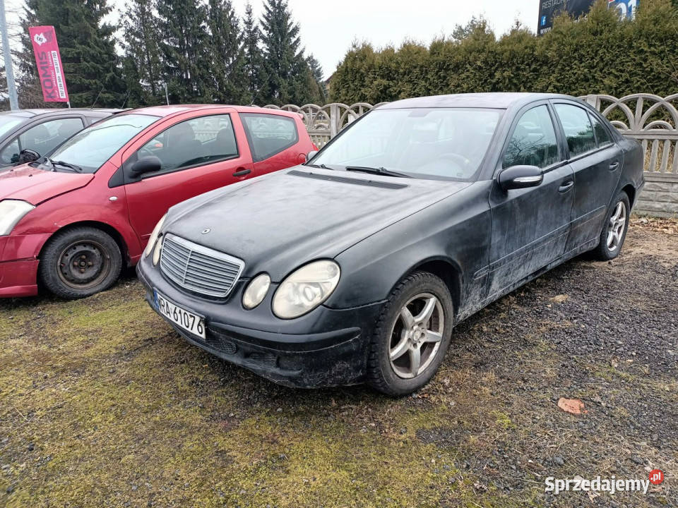 Mercedes E 220 Mercedes E klasa 22CDI 102 05r małopolskie Tarnów