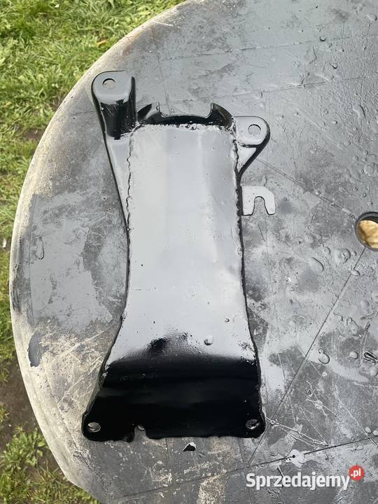 Mocowanie amortyzatora prawe audi a4 b5 80 Małomice