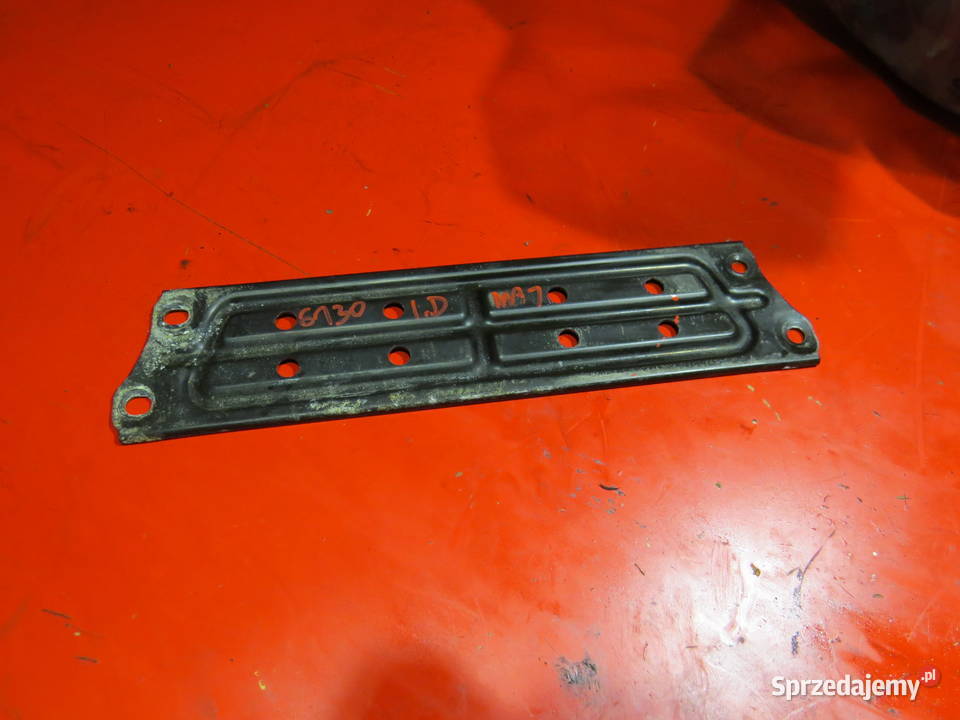 YAMAHA MAJESTY 250 03 mocowanie zbiornika uchwyt