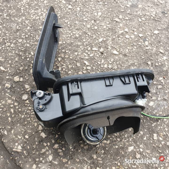 BMW 730LD G11 G12 KLAPKA WLEWU PALIWA A90 osobowe kujawsko-pomorskie Łochowice