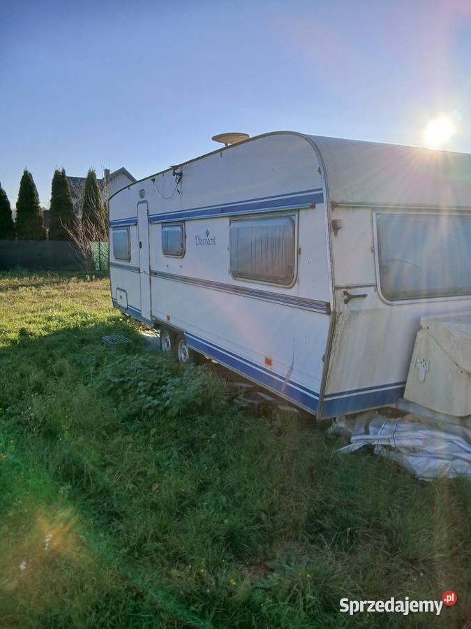 Szelna dużą przyczepa na działkę 75 metra