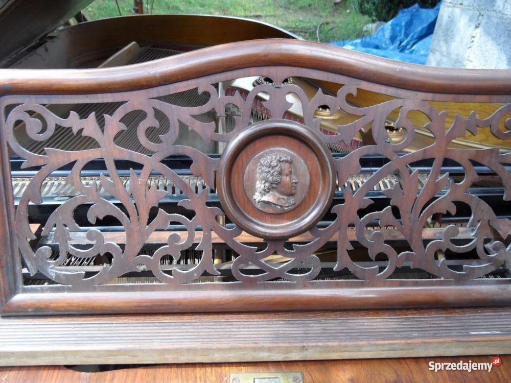 Strary fortepian Ant Petrof małopolskie Winiary