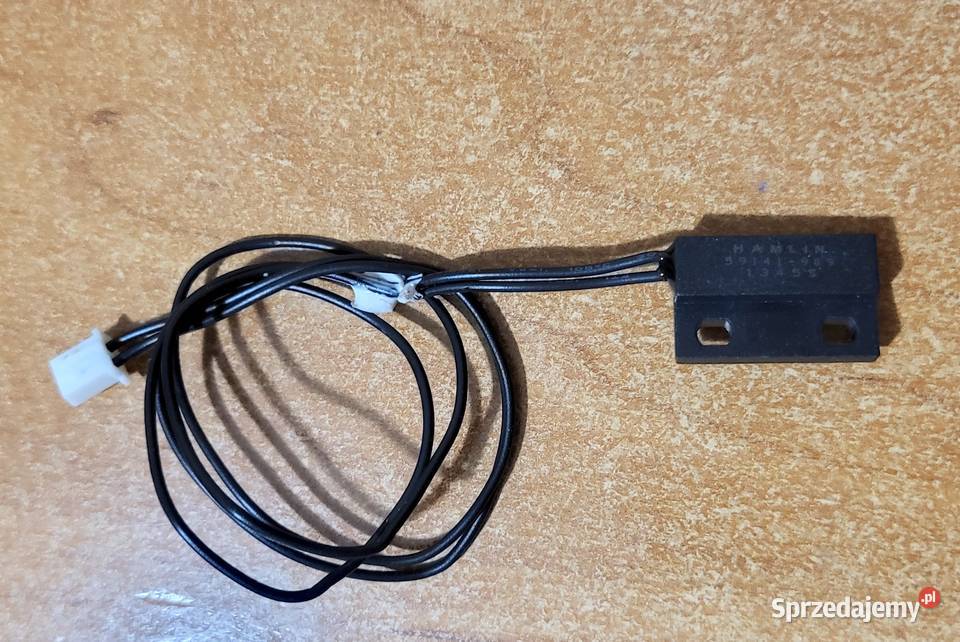 Czujnik magnetyczny kontaktronowy Hamlin 591411S Włodawa sprzedam