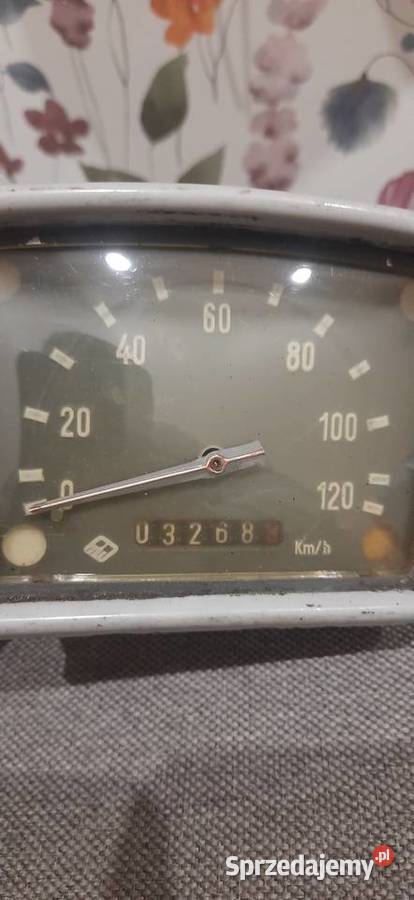 Licznik Trabant telewizorek Luborzyca