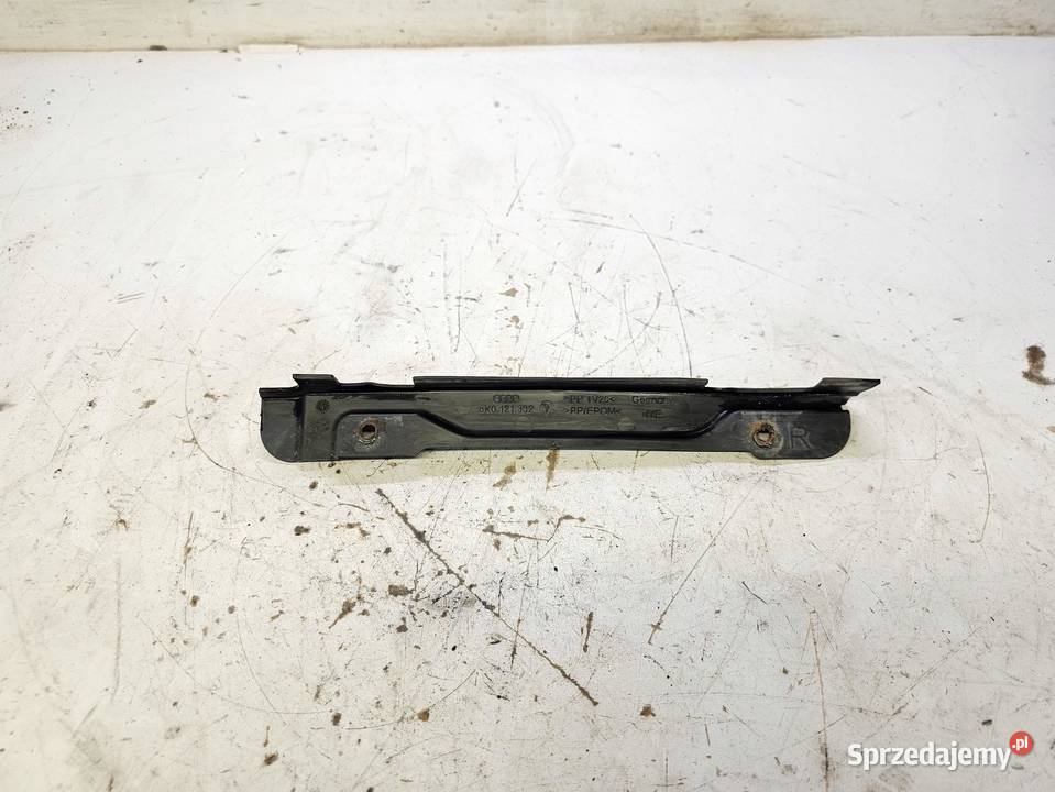 OSŁONA CHŁODNICY PRAWA AUDI A1 8X 8X0121332 Przystajń sprzedam