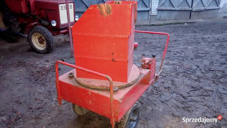Ścielarka sieczkarnia paszowóz rozdrabniacz nieuszkodzony Sochaczew