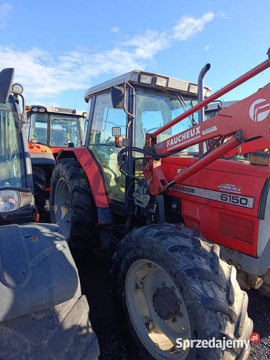 Massey Ferguson 6150 z turem Siedlce