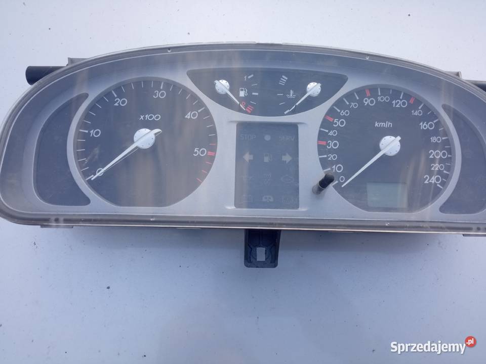 Licznik renault laguna ll kombi 19 DCi Posługowo