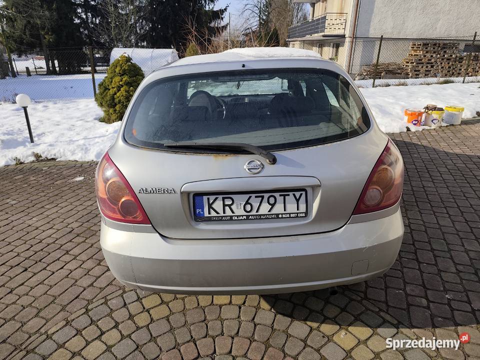 Nissan almera n16 z gazem Rok produkcji 2003 Kraków