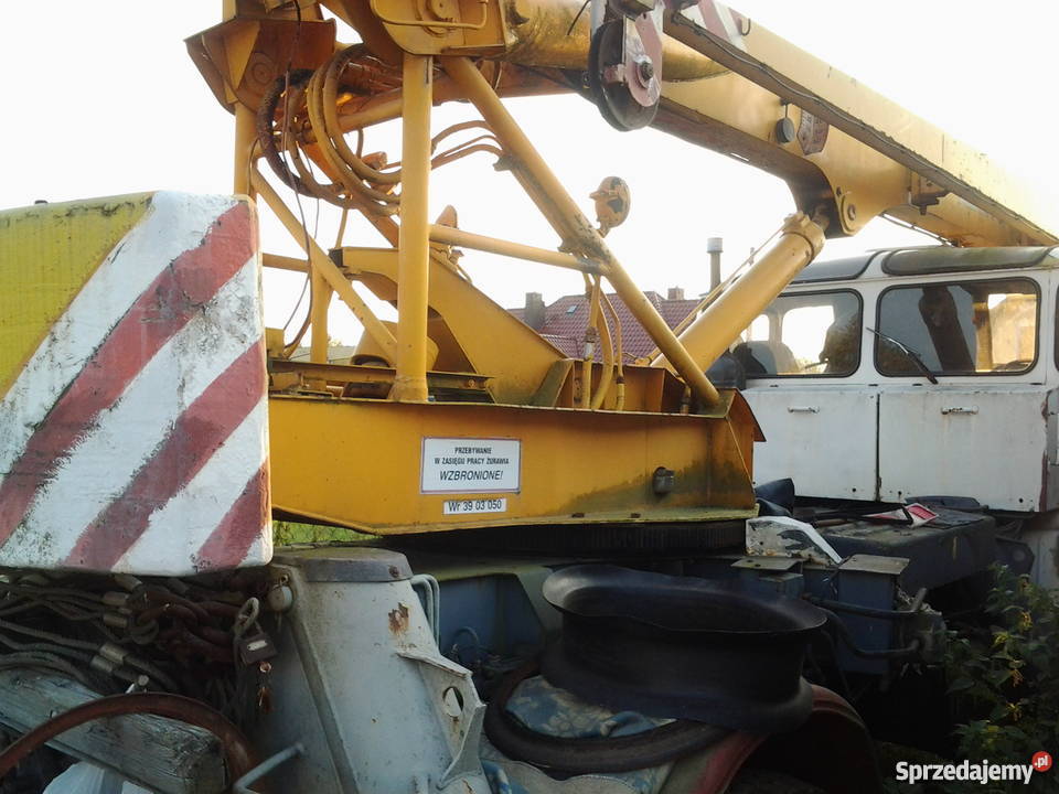 dzwig ifa do naprawy na czesci Chojnów