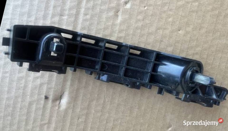 TOYOTA YARIS P21 20 ŚLIZG MOCOWANIE ZDERZAKA wielkopolskie