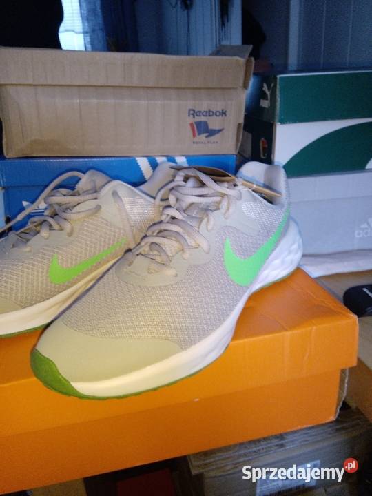 Buty sportowe męskie Nike revolution 40 nowe sprzedam