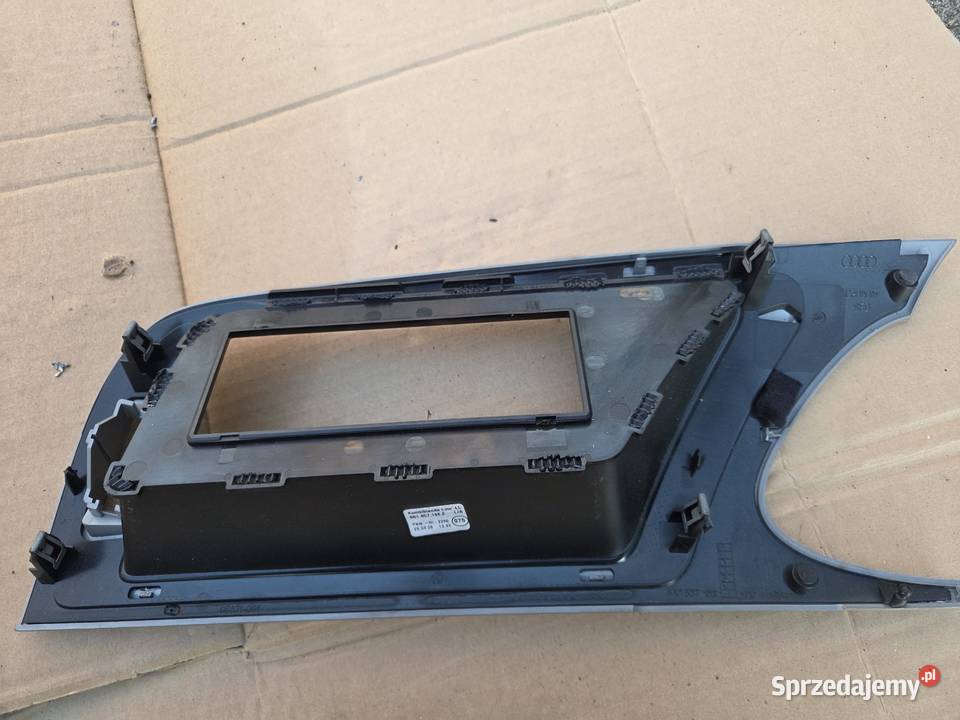 Audi A4 B8 ramka wyświetlacza dekor 8K1857186 E Rybno