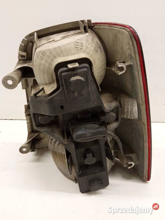 LAMPA TYŁ LEWA EU 1T0945111E VW Volkswagen
