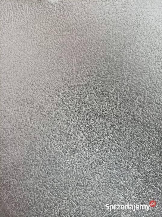 SCHOWEK PRAWY PASAŻERA EUROPA Toyota Yaris III Schowki, półki sprzedam