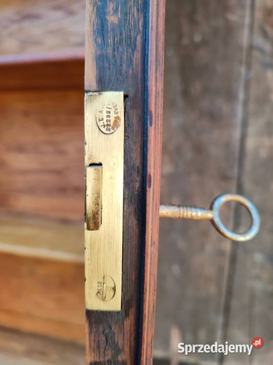 Drewniana szafa biblioteczka z dworku 190cm Meble Rzeszów