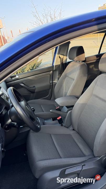 Volkswagen Golf 5 16 mpi 102 zadbany Nowy Golf Radom
