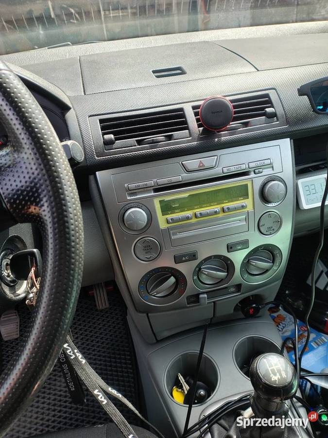 Mazda 2 Rok produkcji 2004 Łaziska Górne
