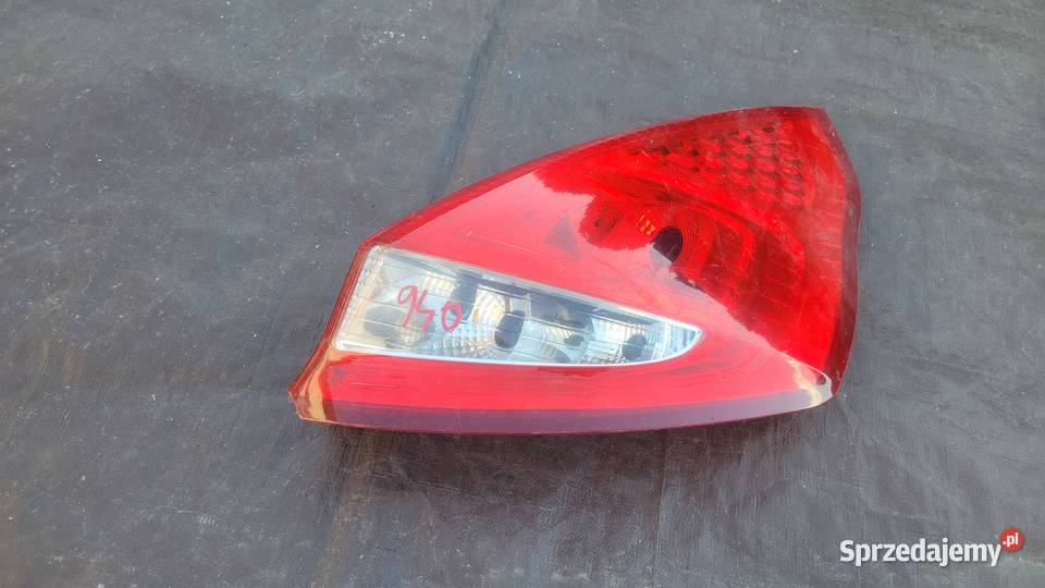 FORD FIESTA MK7 LAMPA PRAWA TYLNA TYŁ 8A6113404A Ruda Śląska sprzedam
