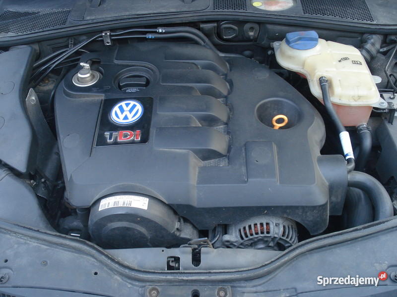 VOLKSWAGEN PASSAT B5 19TDI CLIMATRONIC 2001R LIM Chojnice