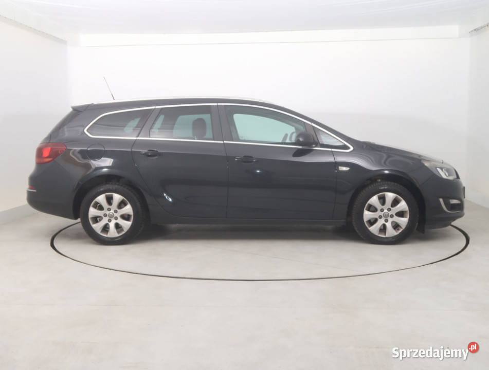 Opel Astra 16 CDTI wielofunkcyjna kierownica Bielany Wrocławskie