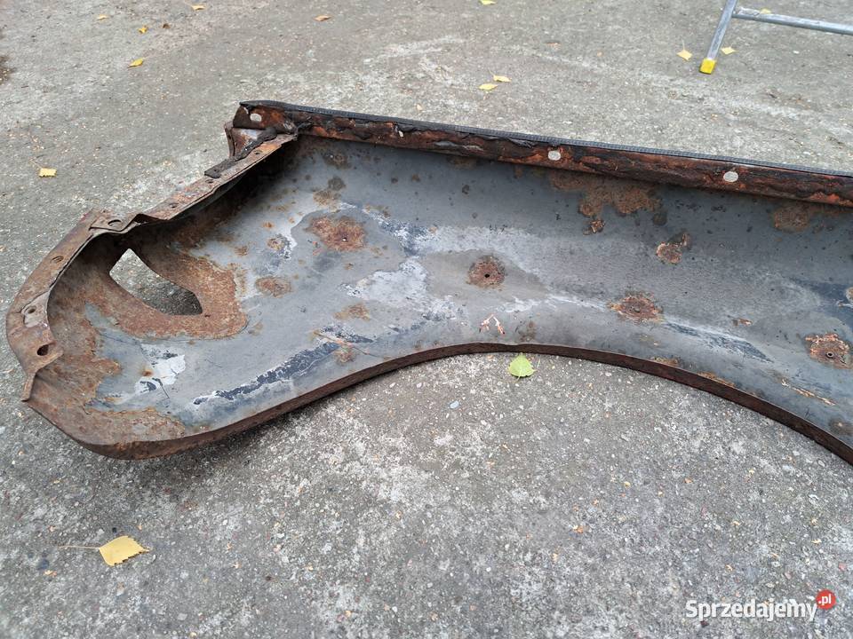Błotniki do Volvo 144 1969 lewy i prawy różne Pruszków