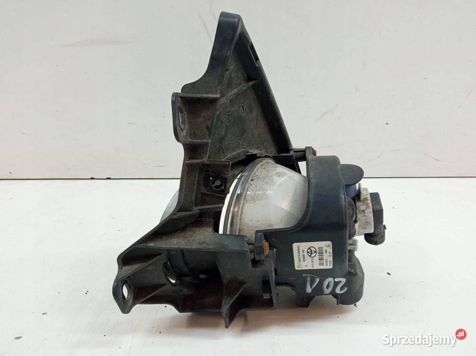 HALOGEN PRAWY PRZÓD EU 8121002110 Toyota Auris sprzedam