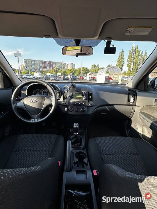 Hyundai i30 16 CRDi 90 6 biegów Zadbany Nowe diesel i30 Poznań