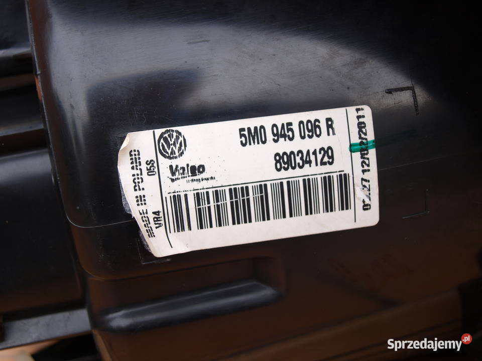 VW Golf Plus lampa prawa tył led 2005 2014r osobowe Oświetlenie Kalisz