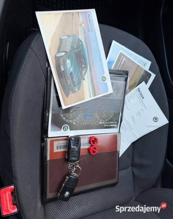 SKODA OCTAVIA 20TDI HAK XENON BEZWYPADKOWY BEZ 4/5