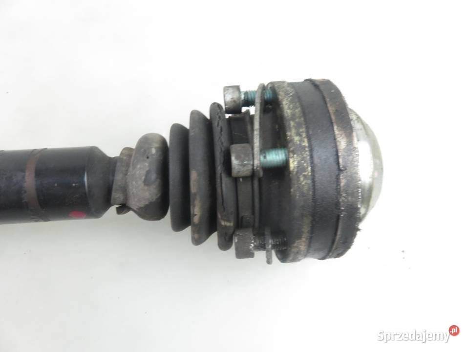 PÓŁOŚ PRAWA PRZEDNIA VW CADDY III 19 TDI