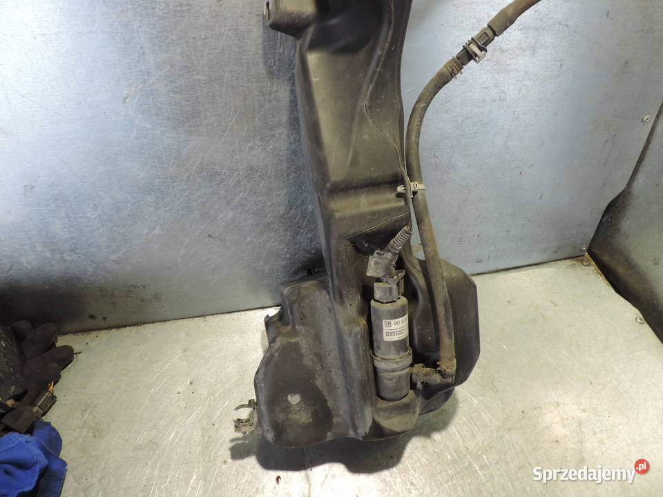 ZBIORNICZEK SPRYSKIWACZY OPEL ZAFIRA B Rok produkcji 2006 Nowy Sącz sprzedam