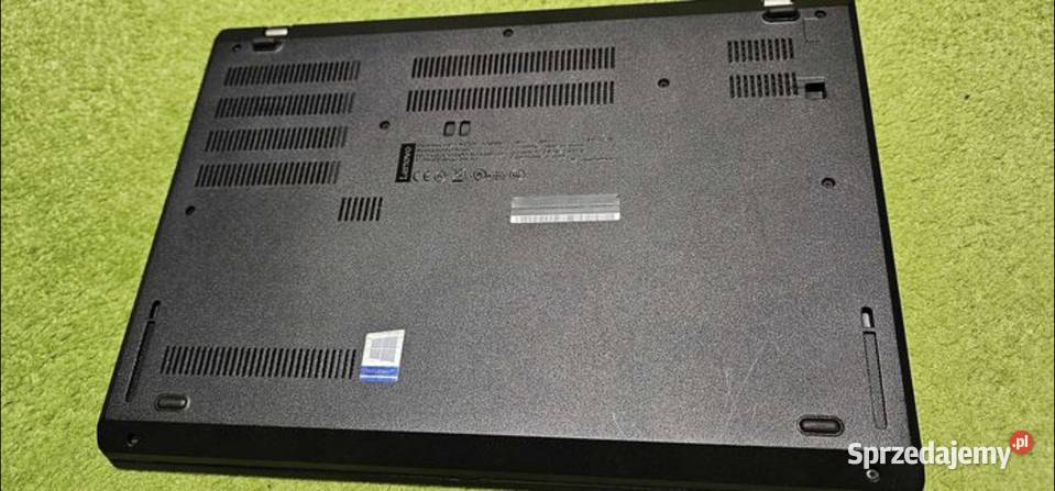 Lenovo 15Led FulHD 4x250GHz USBC 16GB 256NVMe Intel Core i5