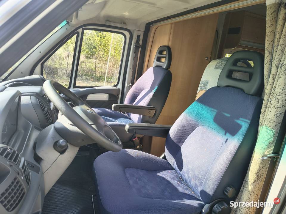 Zadbany camper półintegra 6 osobowy silnika 28 Lublin sprzedam